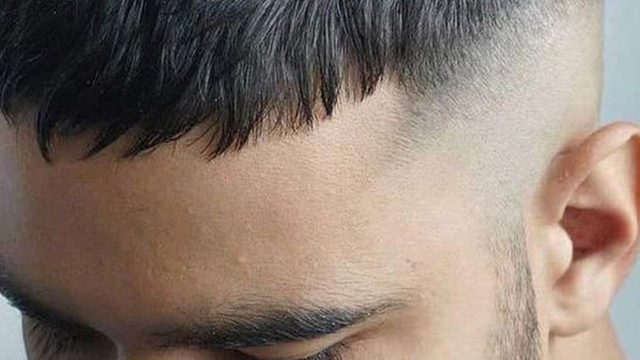 <b>Gaya Rambut Bald Fade</b>