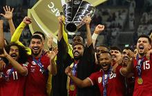 FOTO: Euforia Timnas Qatar Angkat Trofi Piala Asia 2023, Patahkan 'Kutukan' Juara Bertahan