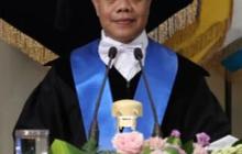 Momen Haru Anak Penjual Gula Jawa Berhasil Raih Gelar Guru Besar di UGM, Kenang Momen Sulit Pengorbanan Keluarga