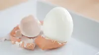 Cara Mudah Mengupas Kulit Telur Rebus