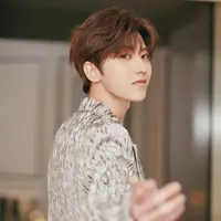 ilustrasi pria tersenyum/copyright by supermodel (Shutterstock)