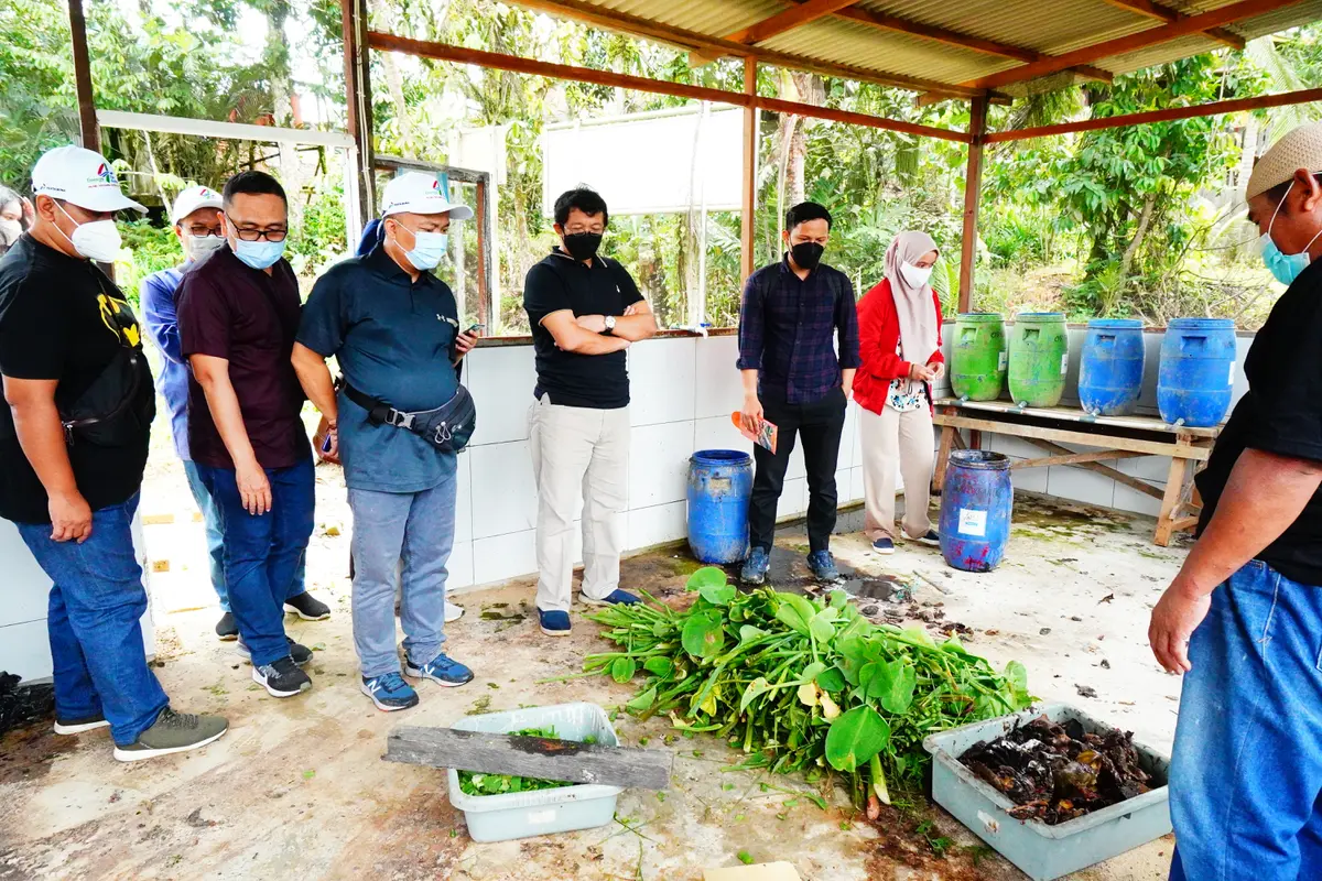 Kelompok Petratonik Kampung Sungai Wain, Kelurahan Karang Joang, Balikpapan Utara, Balikpapan menjadi mitra binaan PT Kilang Pertamina Indonesia