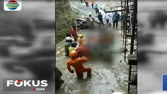 Polisi dalami penyebab ambruknya jembatan layang atau operpass proyek Tol Madado-Bitung, Minahasa Utara, dengan memeriksa saksi-saksi.