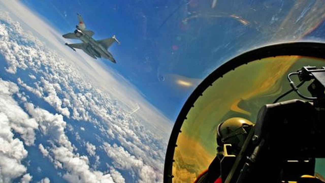 Mengapa jet tempur & air superiority sangat penting di Asia?