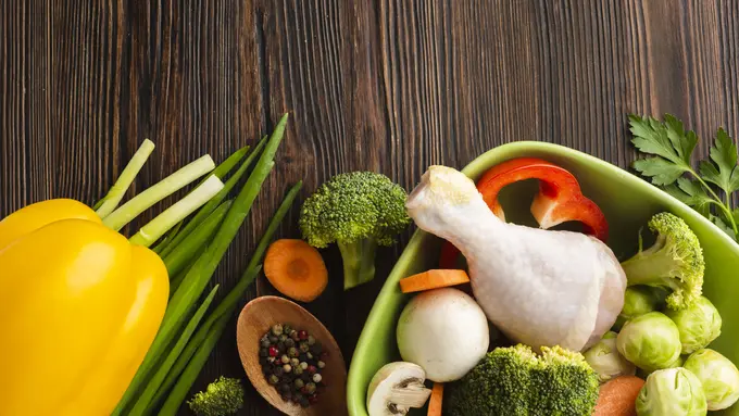 Bukan Sekadar Tren, Ini Alasan Mengapa Diet dengan Bahan Organik Layak Kamu Coba [Dok/freepik.com]