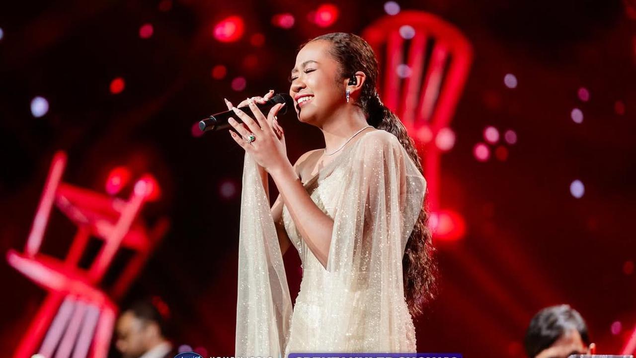 Potret Penampilan Terakhir Angie Carvalho di Indonesian Idol, Tangisnya Pecah saat Tereliminasi