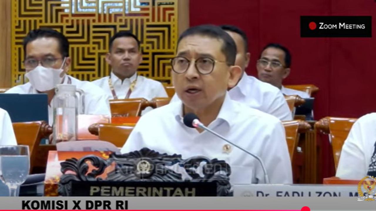 VIDEO: Tegang! Dua Dewan Wanita Nangis Potong Fadli Zon Bersikeras Tak Akui Pemerkosaan Massal '98