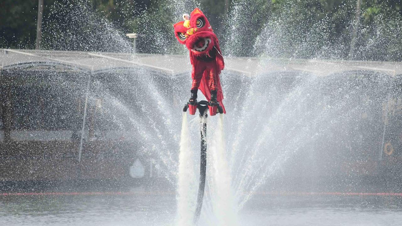 FOTO: Aerial Lion Dance Semarakkan Festival Imlek Jakarta 2026