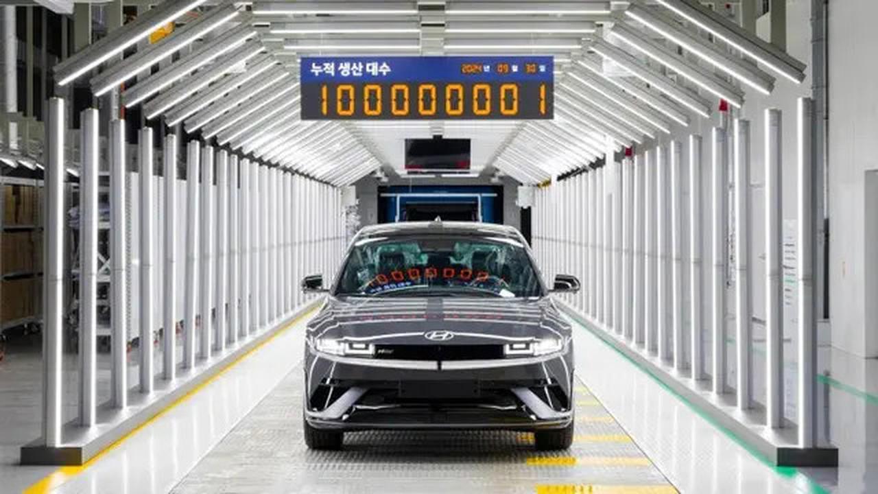 Penampakan Unit Mobil ke-100.000.001 yang Diproduksi Hyundai