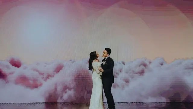 Gaun Pengantin Putri Tanjung