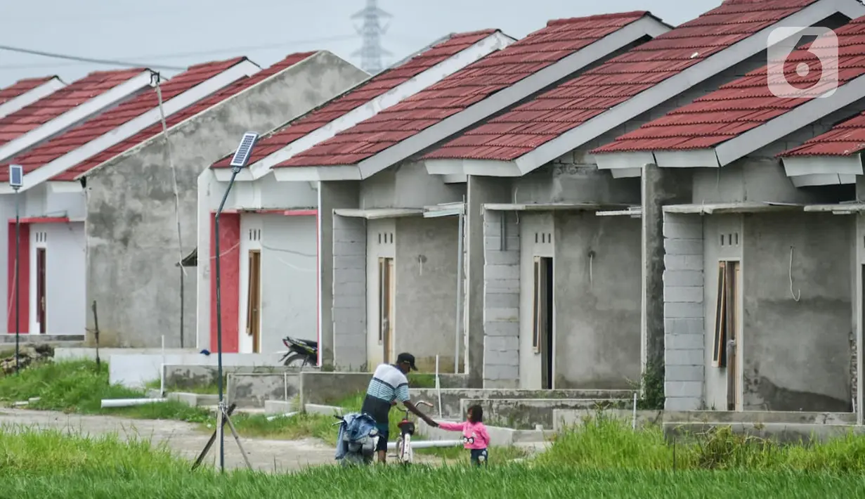 Deretan perumahan siap duhuni di kawasan Bogor, Jawa Barat. Harga rumah secara nasional terus menunjukkan peningkatan mencapai 5,24% secara tahunan (year-on-year/yoy) per Maret 2021 sejalan dengan peningkatan permintaan hunian di masa pandemi. (Liputan6.com/Pool)