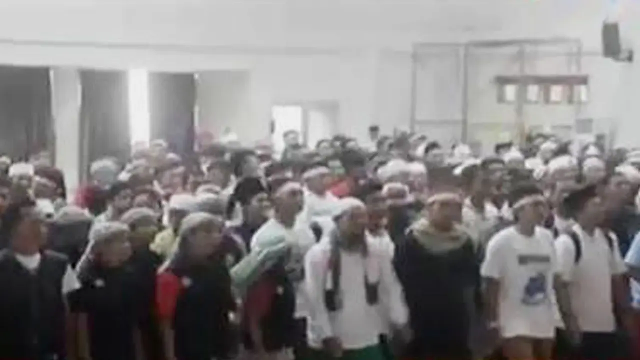 Peserta Aksi 212 Lanjutkan Perjalanan ke DKI