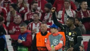 Selebrasi Ousmane Dembele usai menjebol gawang Bayern Munchen, Kamis (7/5/2026) (AP Photo/Matthias Schrader)