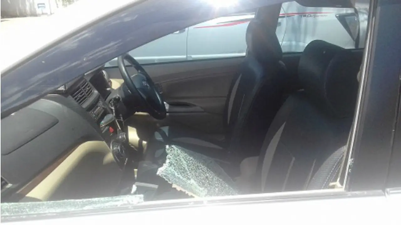Pencuri Mobil Pecah Kaca di Kupang