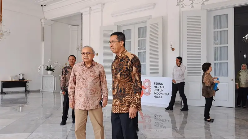Penjabat (Pj) Gubernur DKI Jakarta Heru Budi Hartono saat ditemui wartawan di Balai Kota DKI Jakarta, Kamis (7/9/2023).