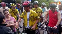 Tahun Baru Gaya Baru, Jokowi Blusukan Bersepeda 2014