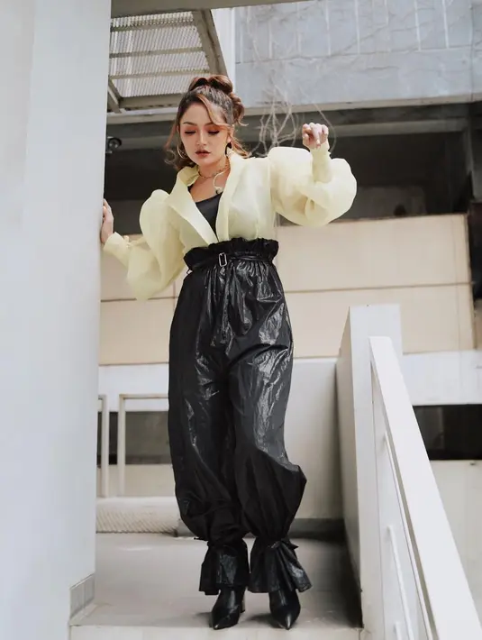 (Instagram/sitibadriahh)