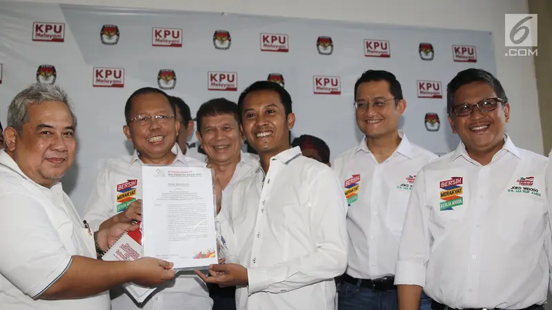 Lapor Dana Kampanye, Sekjen Partai Koalisi Jokowi - Ma'ruf Sambangi KPU