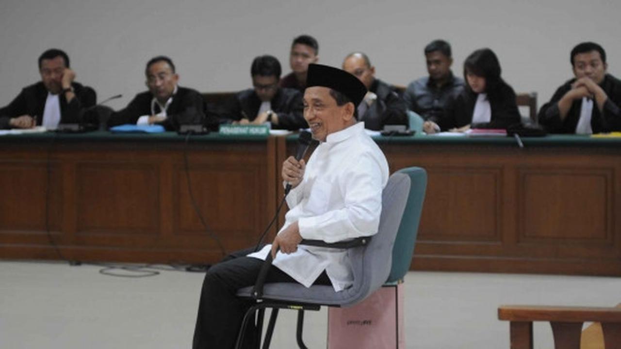 Ekspresi Fuad Amin dicecar JPU terkait suap gas Bangkalan