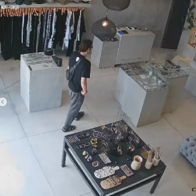 WNA di Bali Ketahuan Maling Pakaian di Canggu, Sebuah Baju dan Kalung Hilang