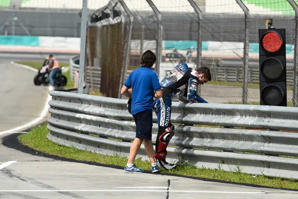 Loris Baz