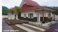 Kementerian Pekerjaan Umum dan Perumahan Rakyat (PUPR) telah menyelesaikan renovasi rumah lama dan pembangunan rumah baru untuk atlet tersebut di Kabupaten Lombok Utara, Provinsi Nusa Tenggara Barat.