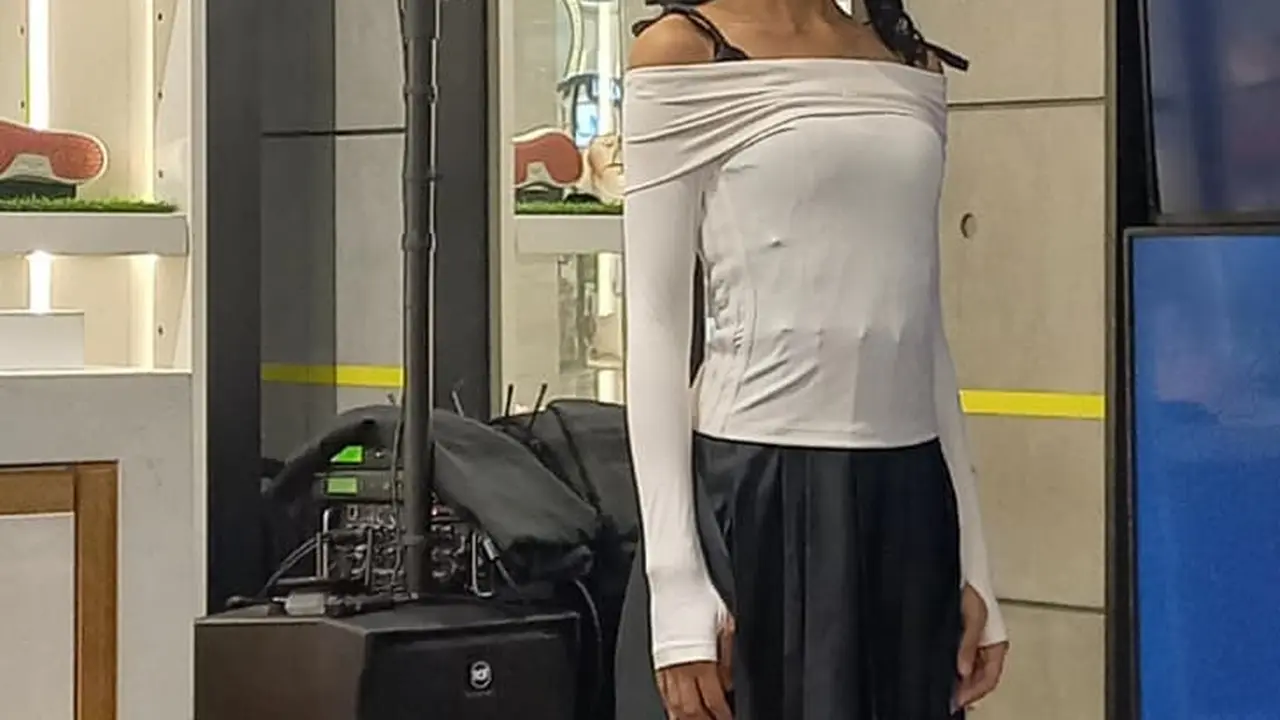 Padu Padan Sneakers Jadi Tren Fashion Modern, Cole Haan Hadirkan Inspirasi Styling Serbaguna