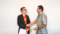 CEO dan Co-Founder Pitik, Arief Witjaksono dan Assistant Vice President dari PT Charoen Pokphand Indonesia, Tbk – Antoni melakukan penandatanganan nota kesepahaman. Dok: Pitik