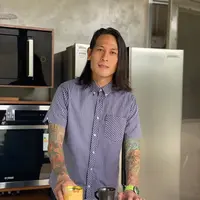 Chef Juna Berambut Gondrong (Sumber: Instagram/