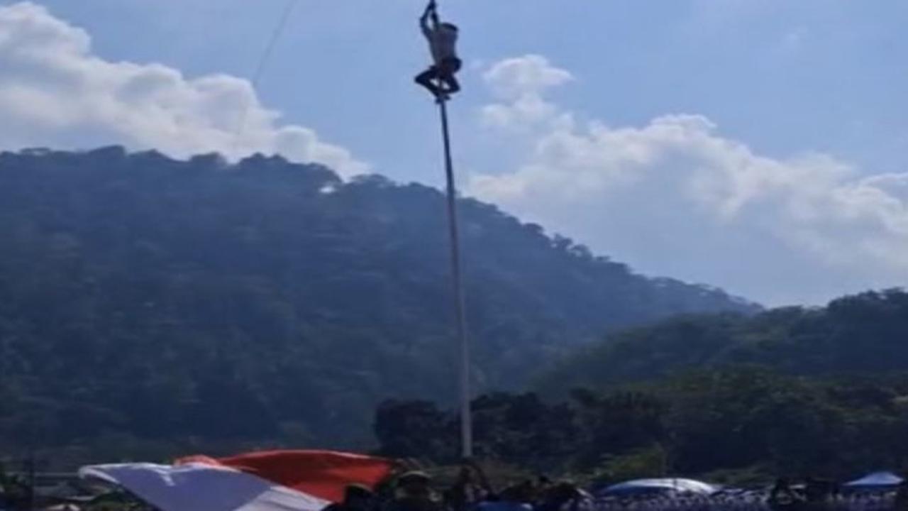 Raihan Diaz, Bocah SD Nekat Panjat Tiang Bendera agar Merah Putih Tetap Berkibar