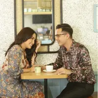 Ussy Sulistiawaty dan Andhika Pratama