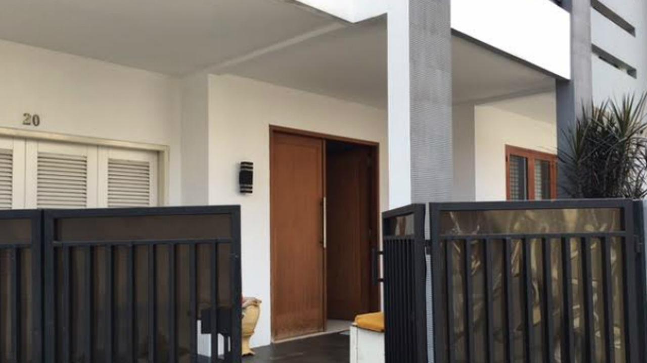 Rumah yang menjadi lokasi pencurian dan penembakan di Tebet, Jakarta Selatan.