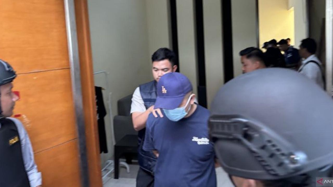 Markas Judi Online Berkedok Jual Pakaian Dibongkar, Dua Tahun Beroperasi Omzet Rp300 Juta Per Bulan
