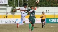 Persatu Tuban ditahan Persebaya tanpa gol, dalam duel lanjutan Liga 2 di Stadion Lokajaya, Tuban, Senin (28/8/2017). (Bola.com/Robby Firly)