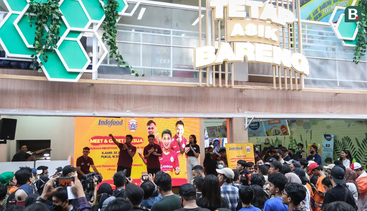 Pemain yang hadir dalam acara tersebut adalah Rezaldi Hehanussa, Syahrian Abimanyu, dan Firza Andika. (Bola.com/Bagaskara Lazuardi)