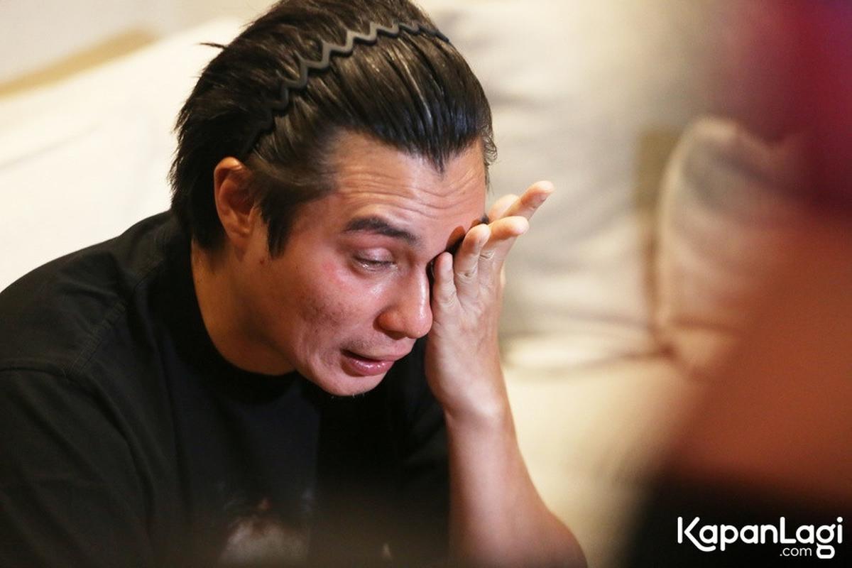 Tak Kuasa Tahan Tangis, Potret Baim Wong Bongkar Alasan Talak Cerai - Ungkap Dugaan Perselingkuhan Paula Verhoeven