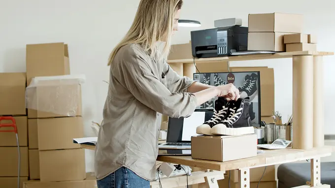 Modal Rp 900 Ribu, Pebisnis Online Ini Kini Raup Omzet Miliaran selama Pandemi Covid-19