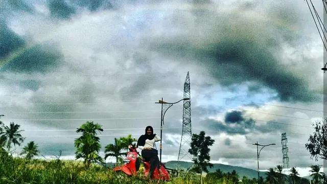Curhat Trigel saat Vespanya Diseruduk Truk