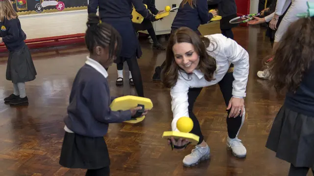 Perut Buncit Kate Middleton