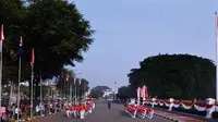 Proses pergantian pasukan jaga Istana Kepresidenan. (@jokowi)