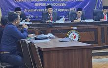 Sidang Etik, DKPP Cecar 4 Anggota KPU Karawang Alasan Tetapkan Sekretariat PPS
