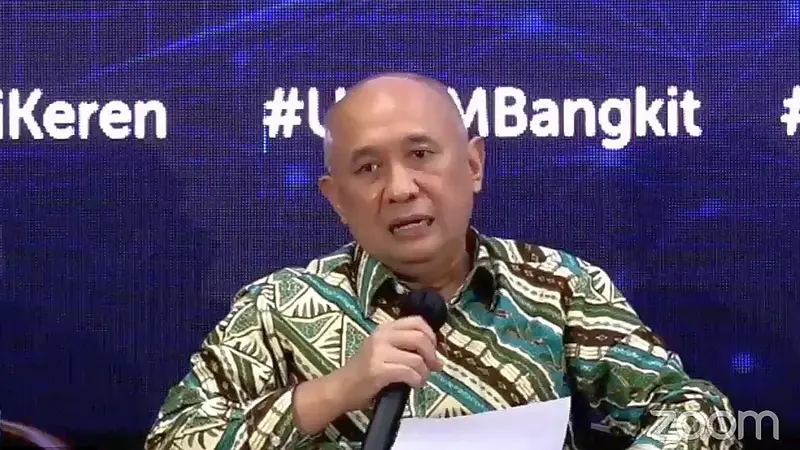 Menteri Koperasi dan UKM Teten Masduki dalam Konferensi Pers Akhir Tahun terkait Capaian Program KemenKopUKM Tahun 2021 dan Rencana Program Kerja tahun 2022.