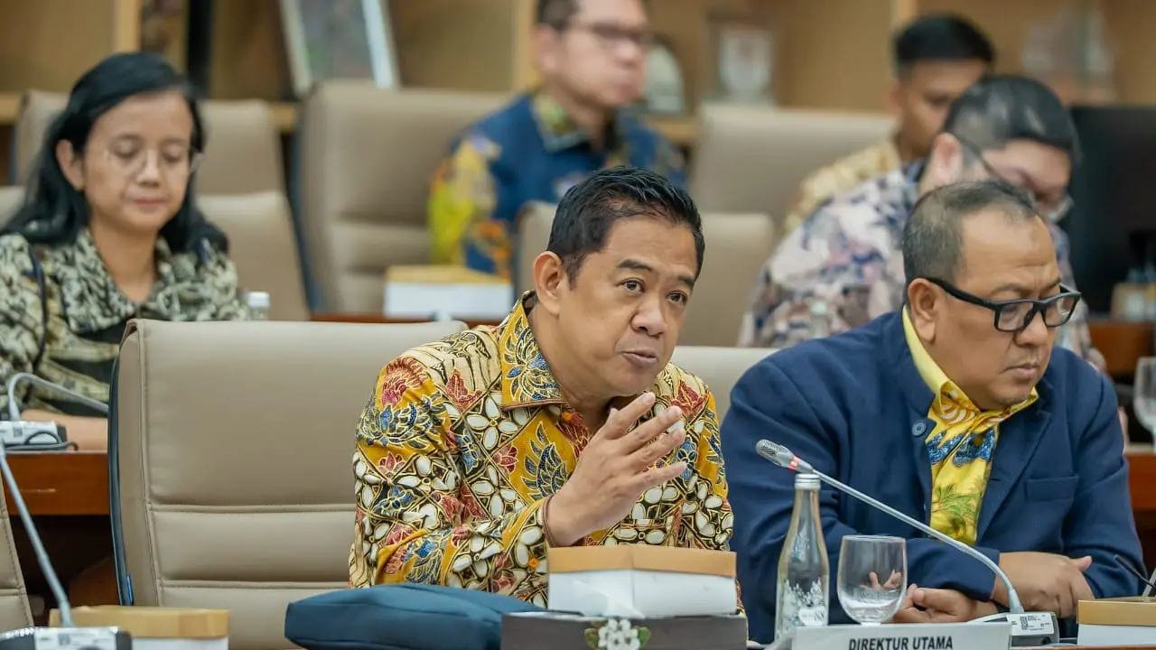 Direktur Utama Krakatau Steel, Dr. Akbar Djohan dalam Rapat Dengar Pendapat (RDP) KS bersama Komisi VI DPR RI pada Rabu, 4 Februari 2026.