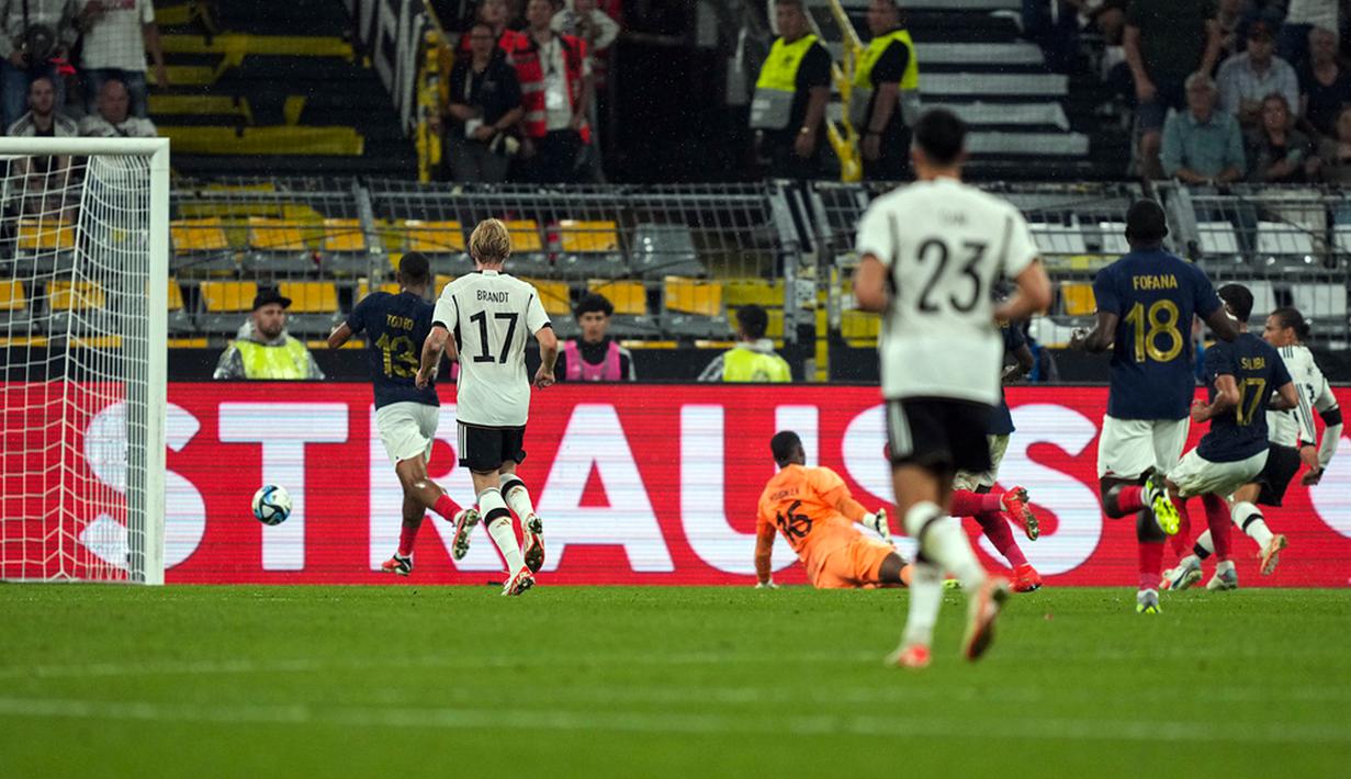 Kemenangan ini penting bagi Jerman yang membutuhkan hasil apik setelah pemecatan pelatih Hansi Flick. (AP Photo/Martin Meissner)