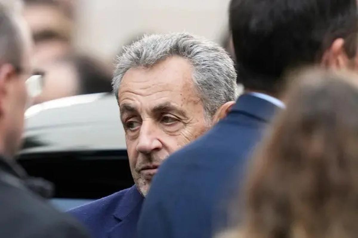 Mantan Presiden Prancis Nicolas Sarkozy Mulai Jalani Hukuman 5 Tahun Penjara atas Skandal Dana Kampanye