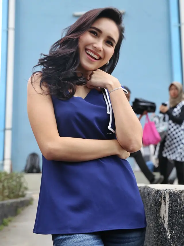 [Bintang] Ayu Ting Ting