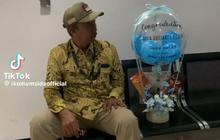 Viral Mahasiswi Sidang Skripsi Ditemani Sang Ayah, Bikin Warganet Iri