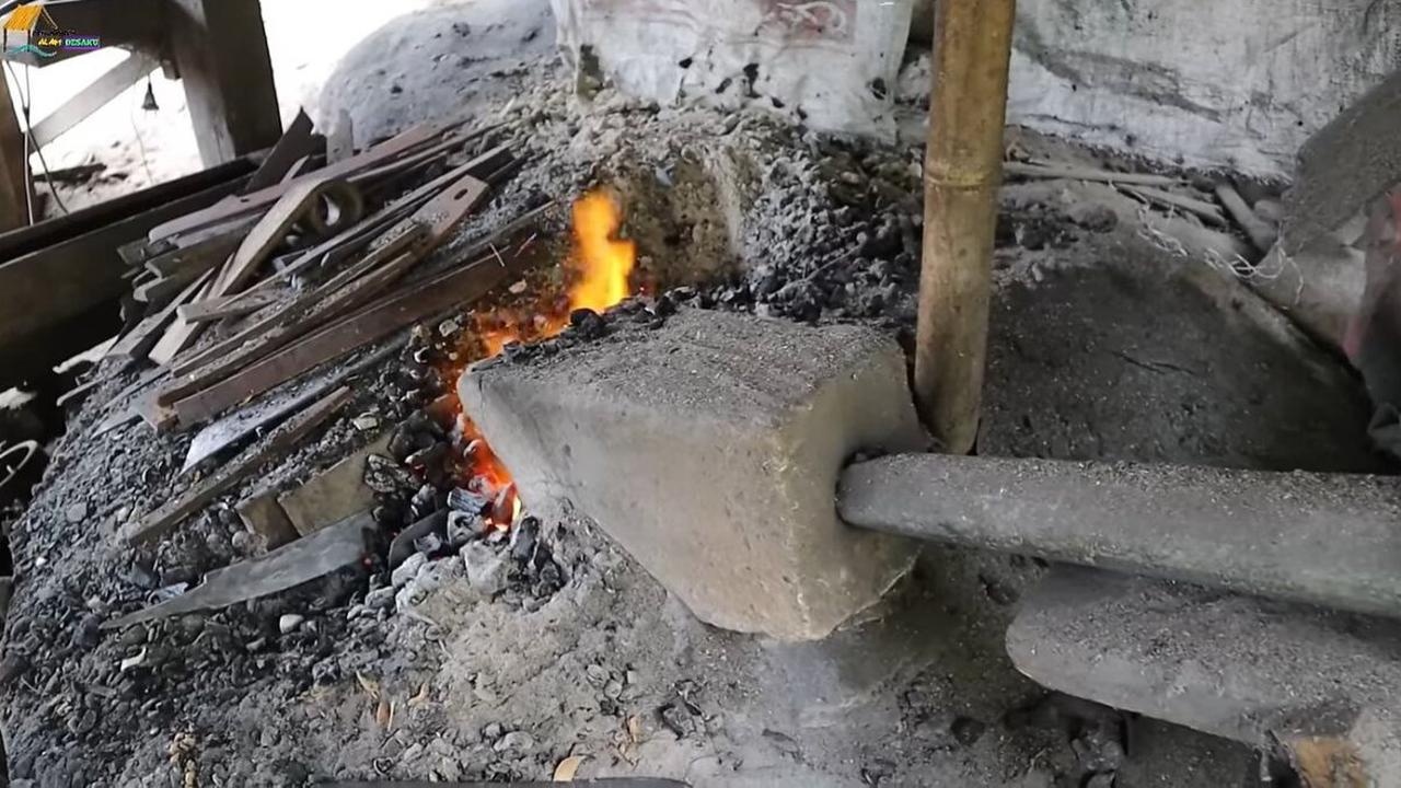Dijalankan Turun-temurun