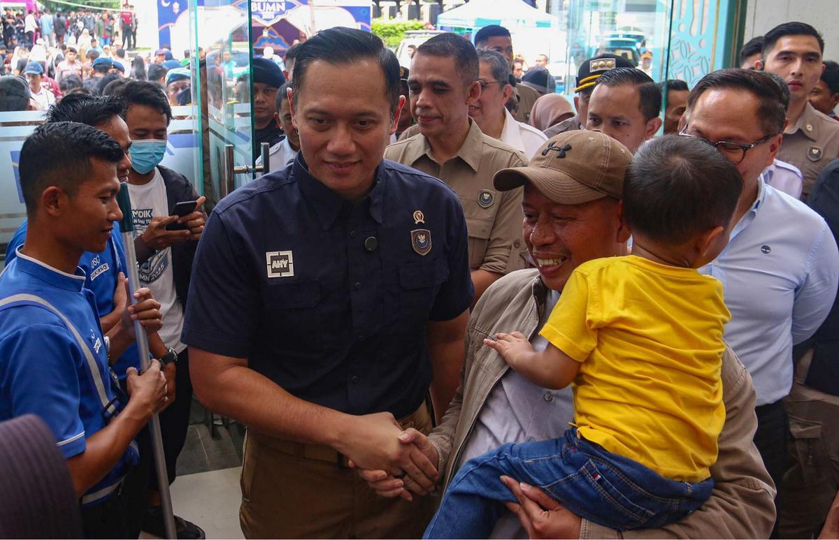 AHY tinjau arus mudik di Stasiun Pasar Senen