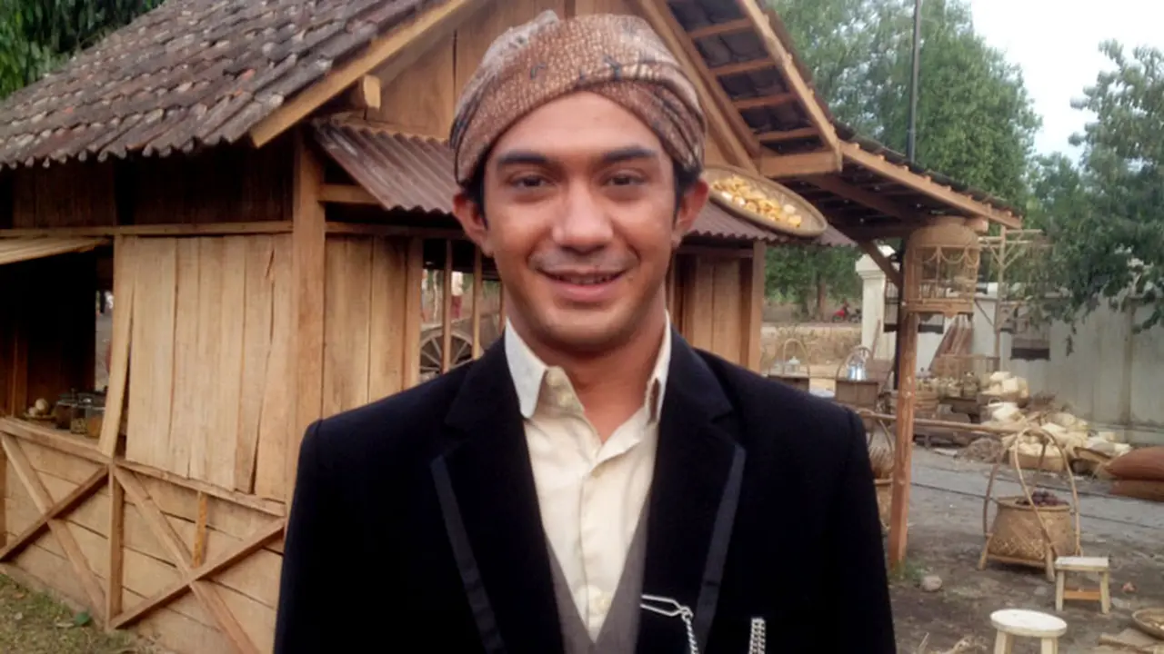 Reza Rahadian